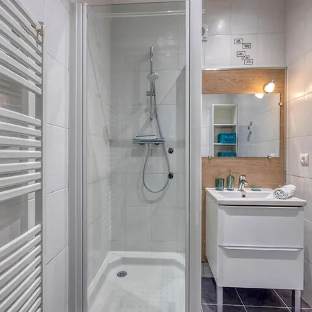 Le Berriat - Gare - Palais De Justice