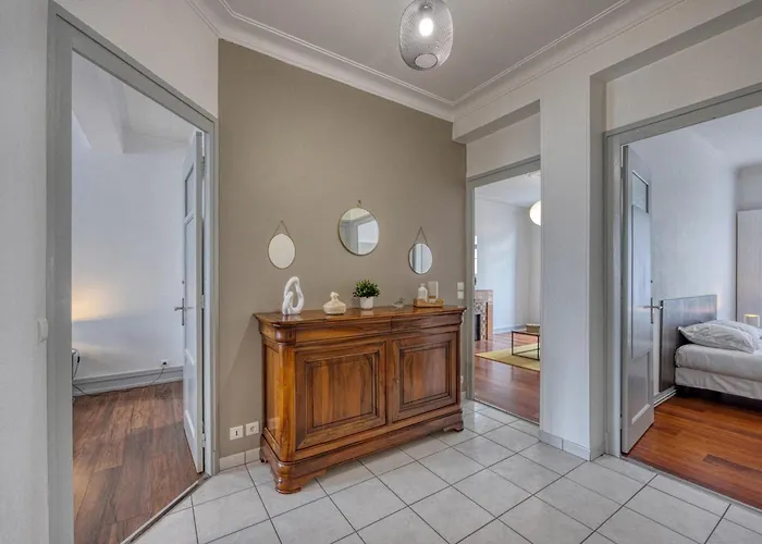 Le Berriat - Gare - Palais De Justice * גרנובל