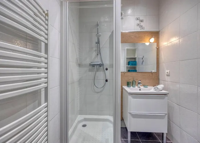 Le Berriat - Gare - Palais De Justice